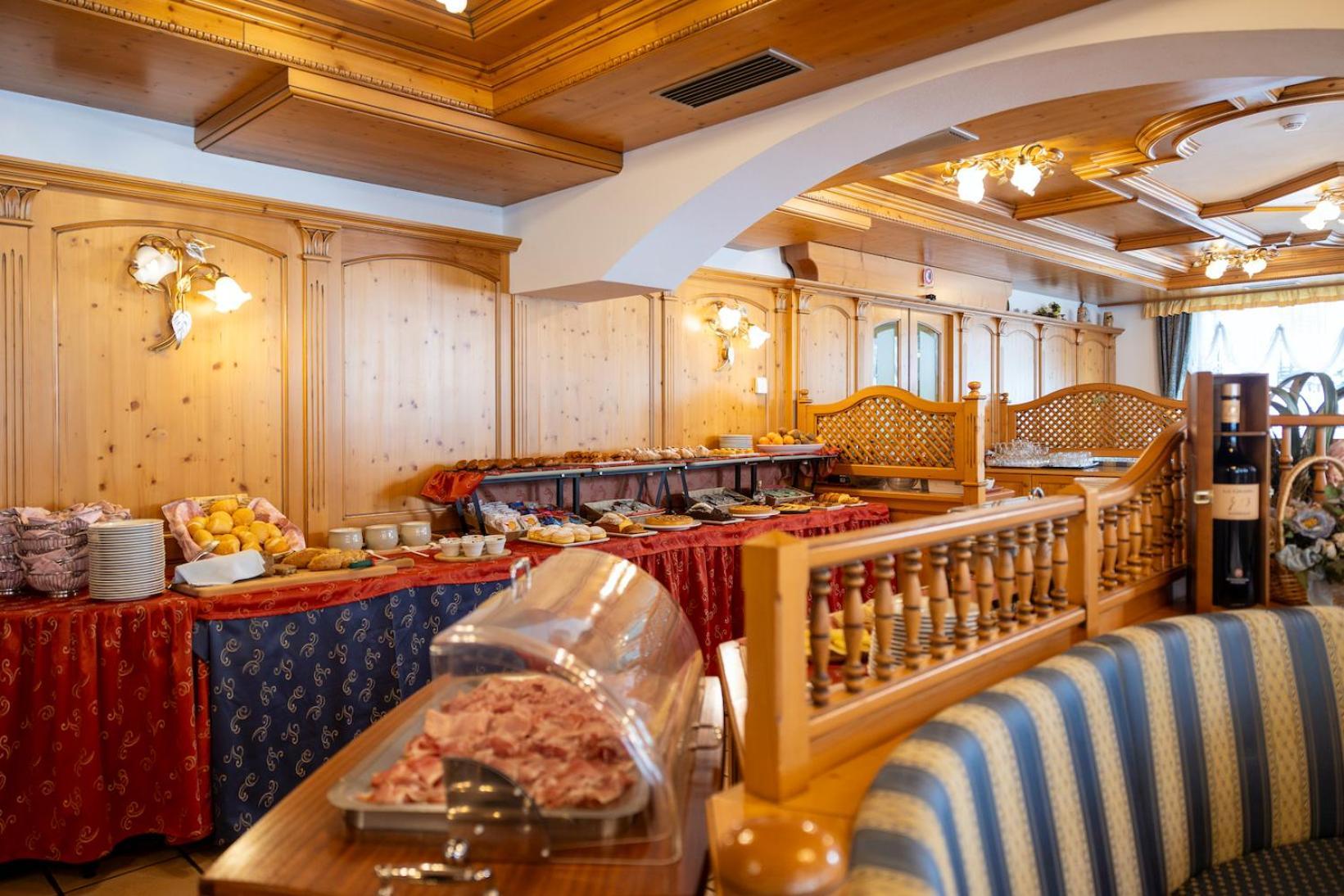 Sport Hotel Cristal 팔카데 외부 사진